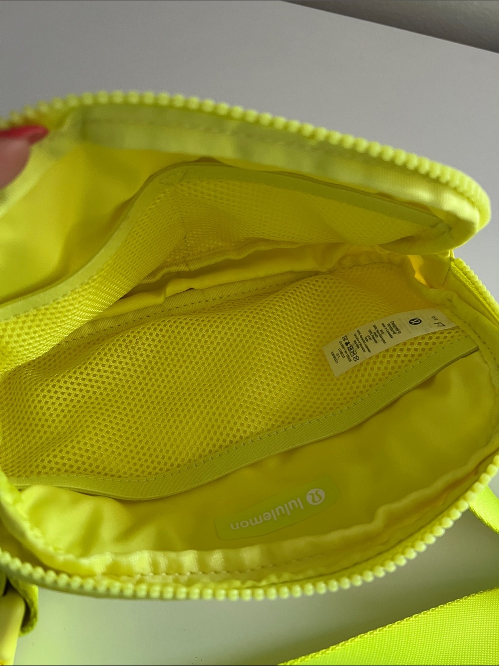 lululemon athletica Neon Yellow Crossbody Belt Bag - Picture 5 of 5